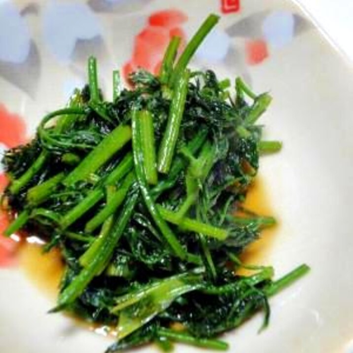 苦味が大人味 人参の葉の炒め物 レシピ 作り方 By もがみか 楽天レシピ